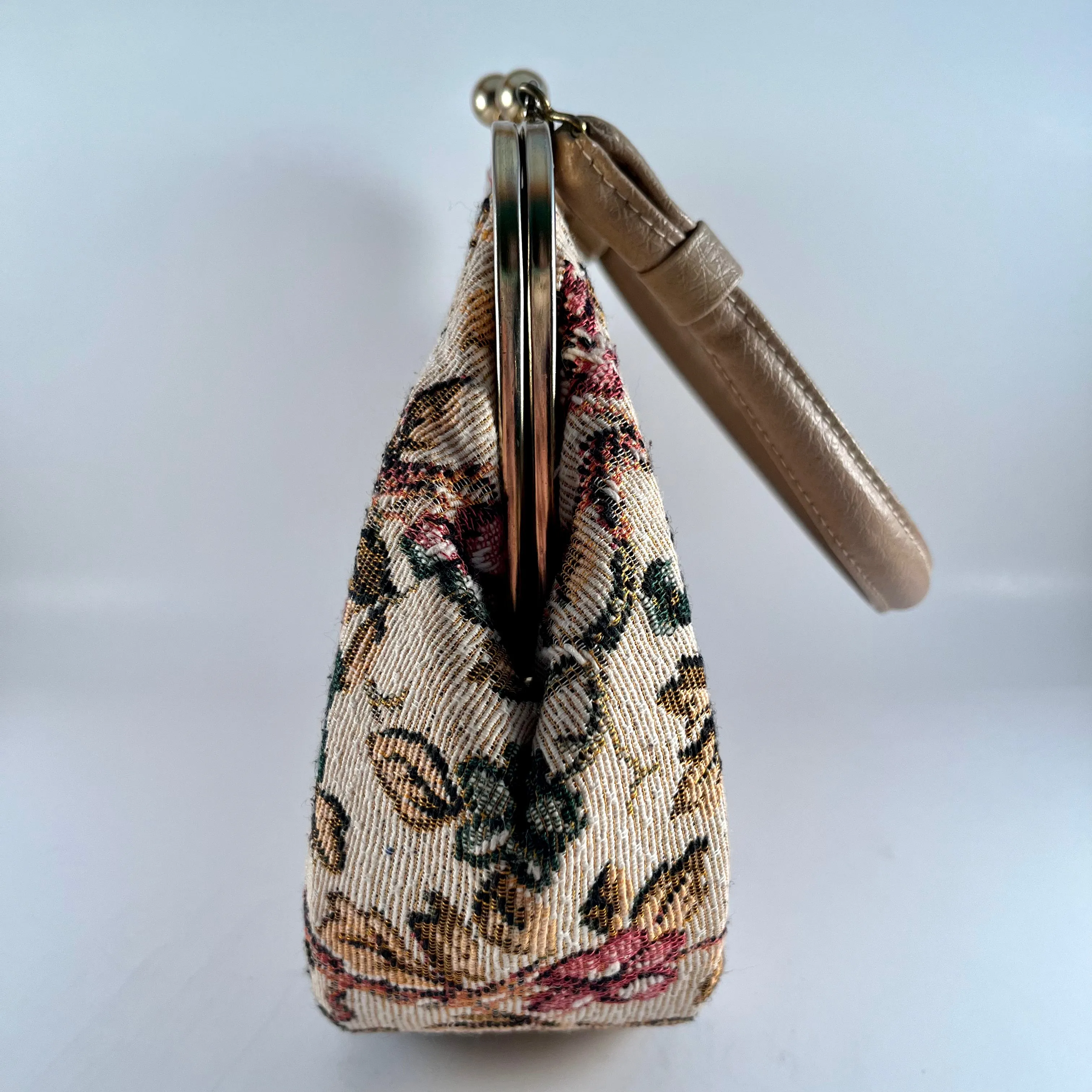 1960s Flowered Tapestry Handbag