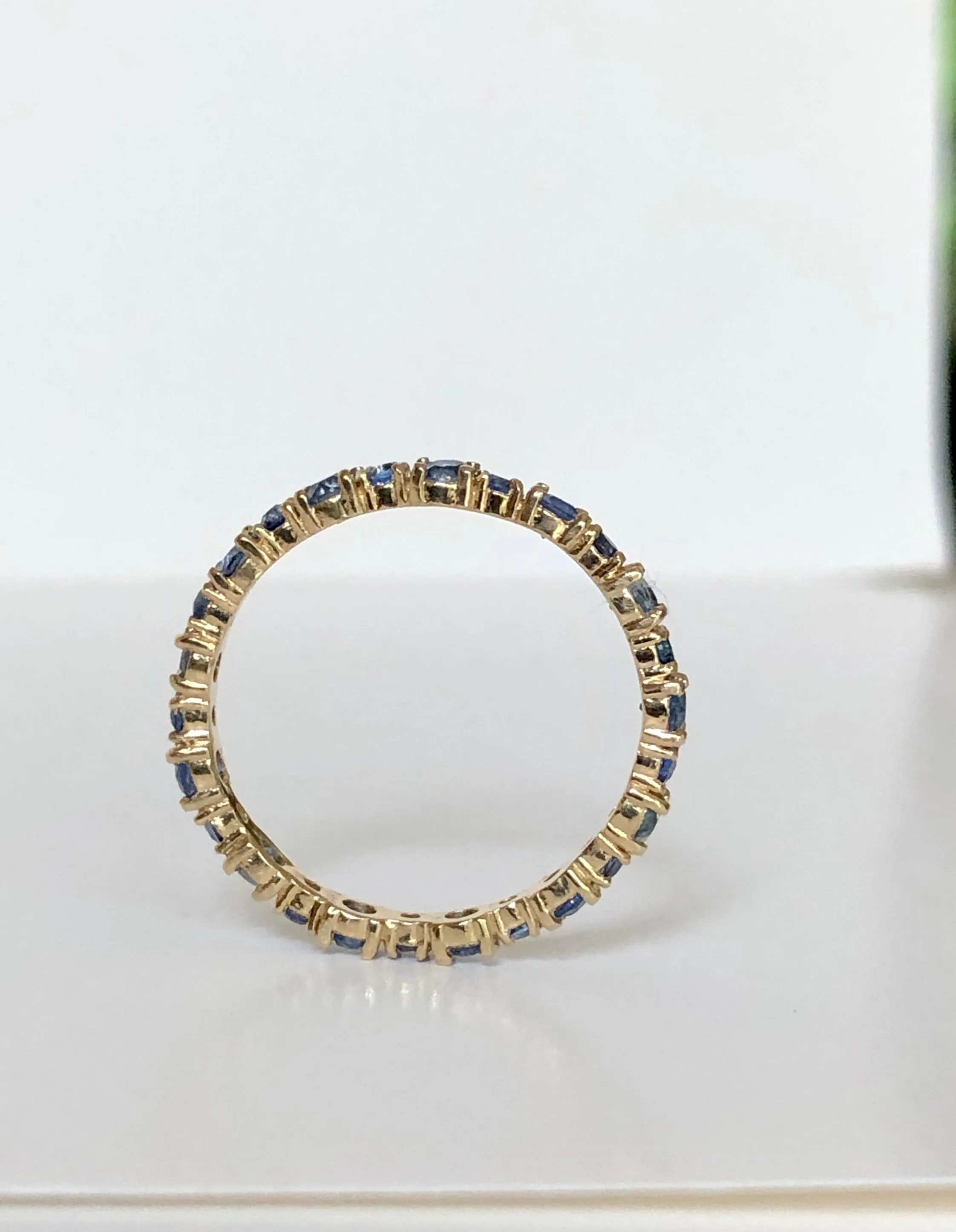 2.10 Carat Ceylon Sapphire Engagement Eternity Wedding Band Ring Gold