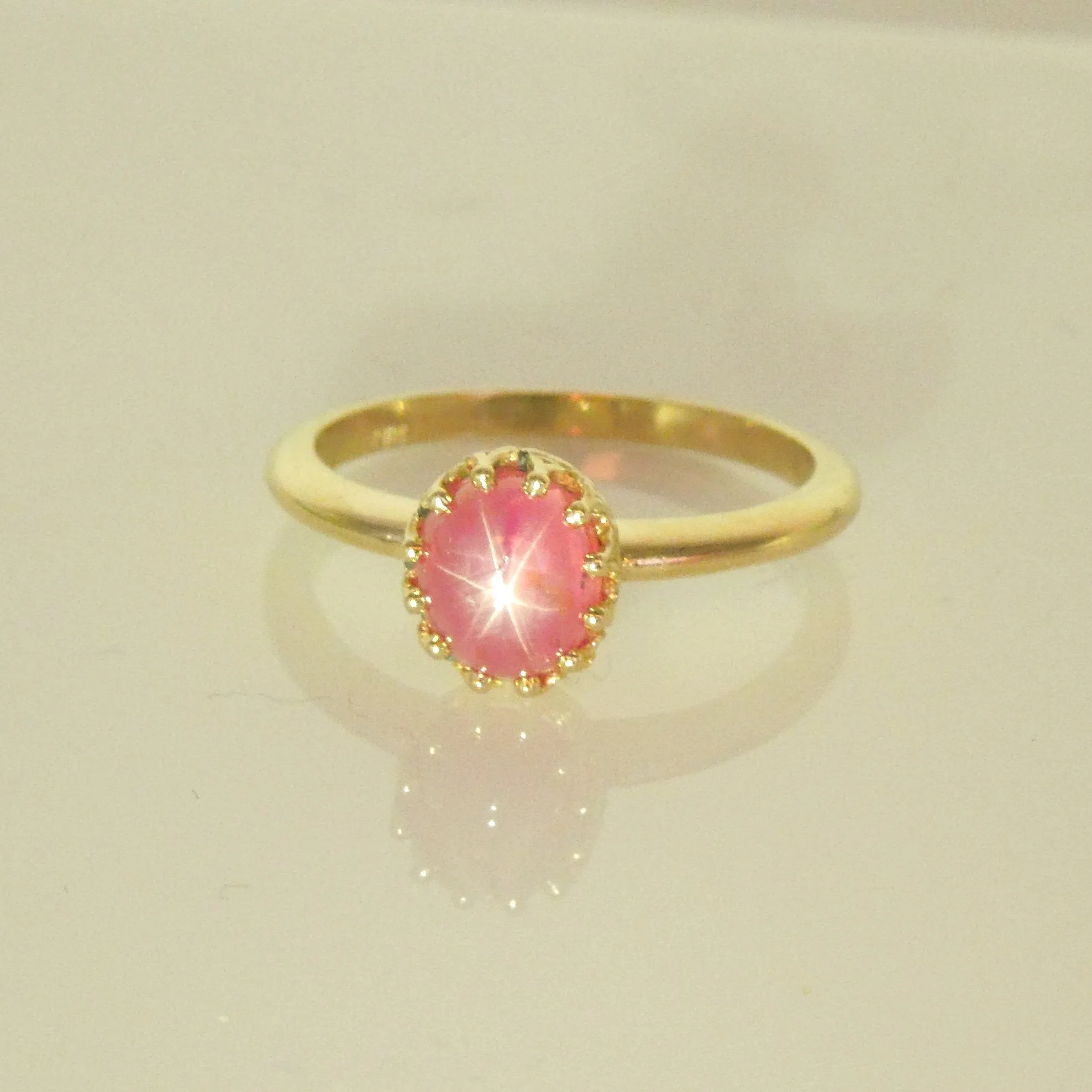 2.46ct Cabochon Pink-Red Star Ruby in 14K Yellow Gold
