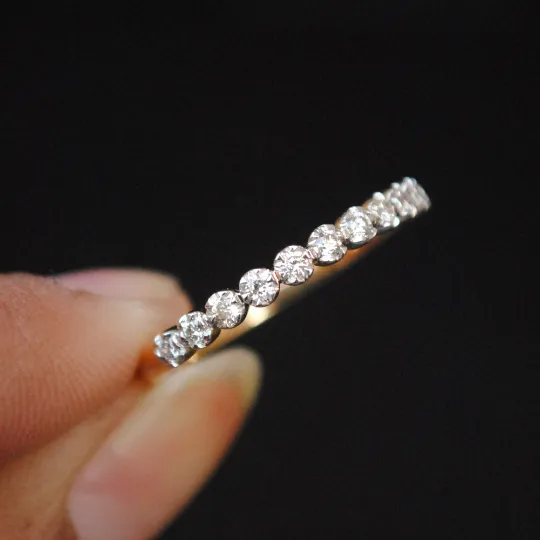 6 Prong Eleven Diamond Straight Stackable Ring