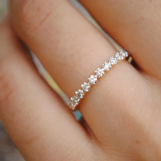 6 Prong Eleven Diamond Straight Stackable Ring