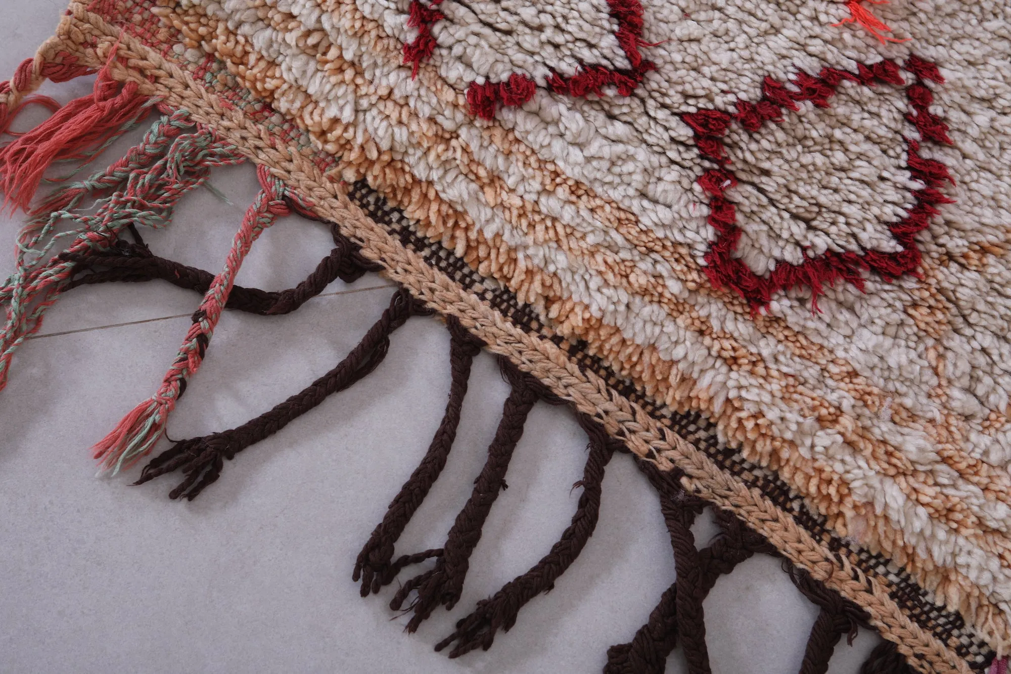 Beautiful Boucherouite rug shag 2.3 X 4.6 Feet