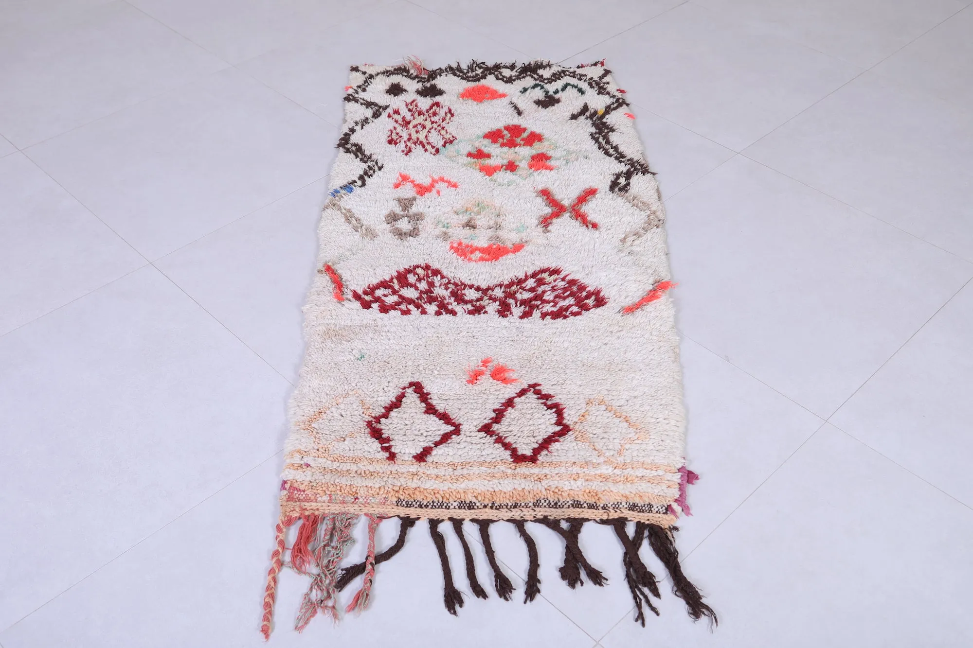 Beautiful Boucherouite rug shag 2.3 X 4.6 Feet