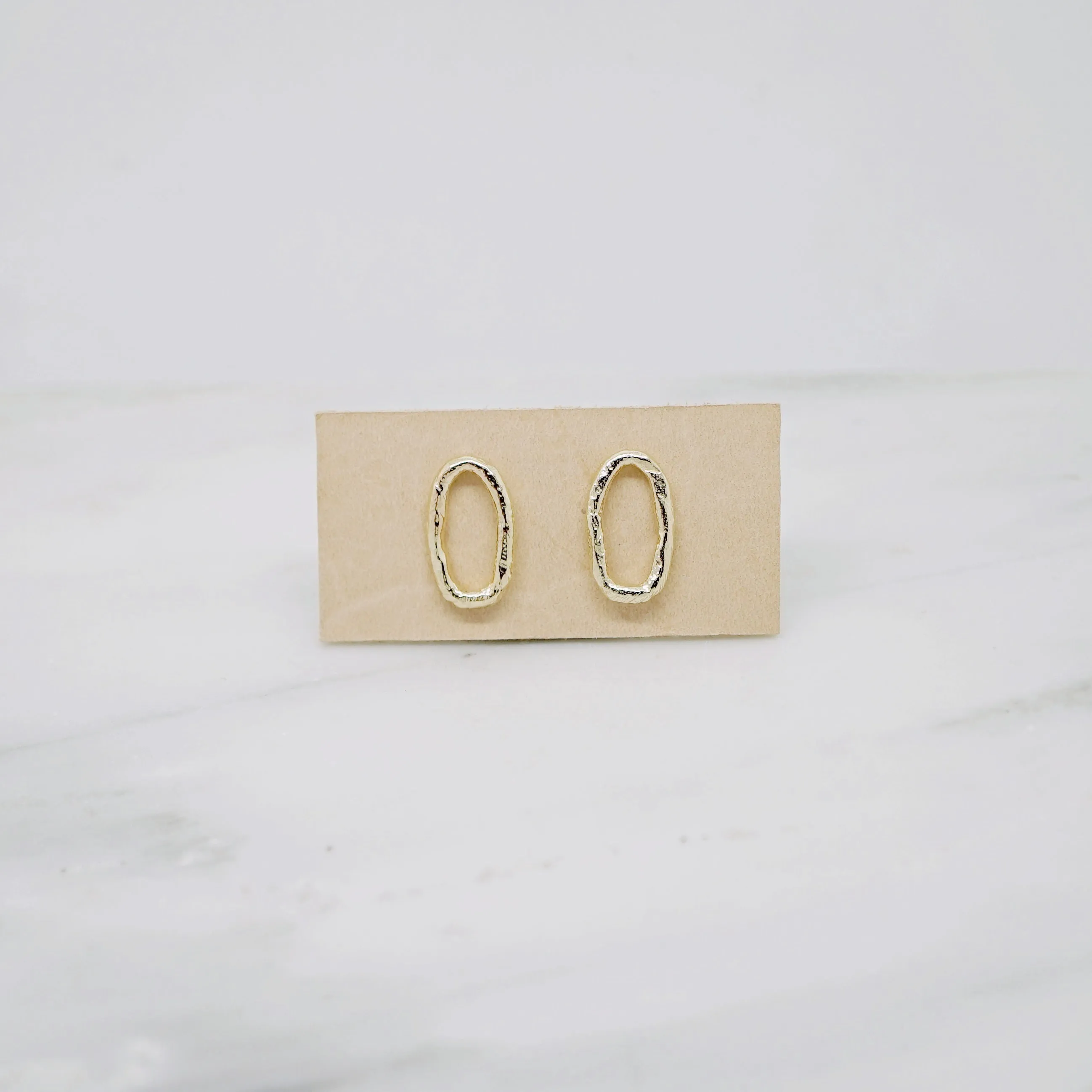 Bold chain earrings-single in 14K gold