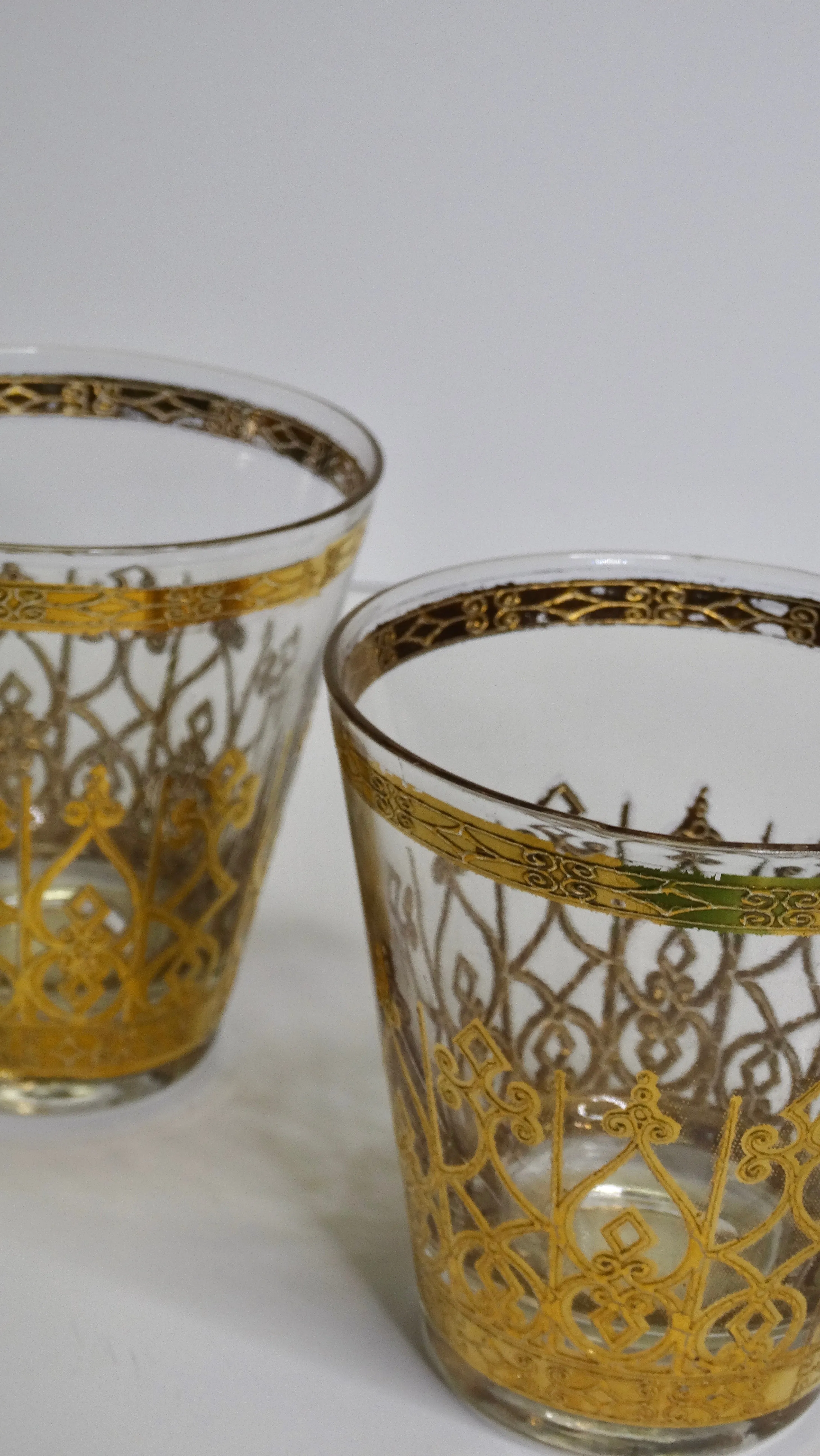 Brocade Motif Glassware- Set of 5