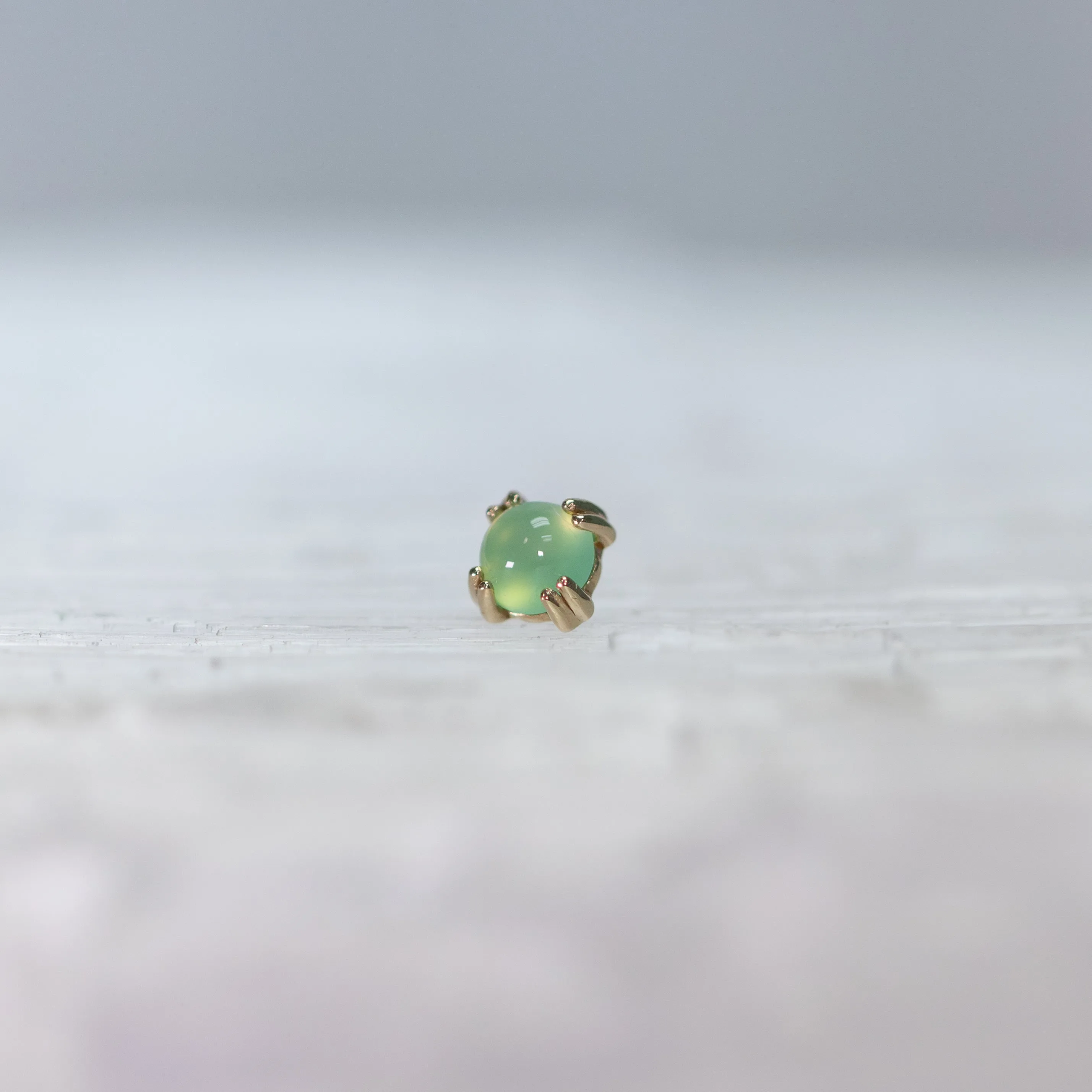 Cab Prong with Chrysoprase 18g/16g Threaded End