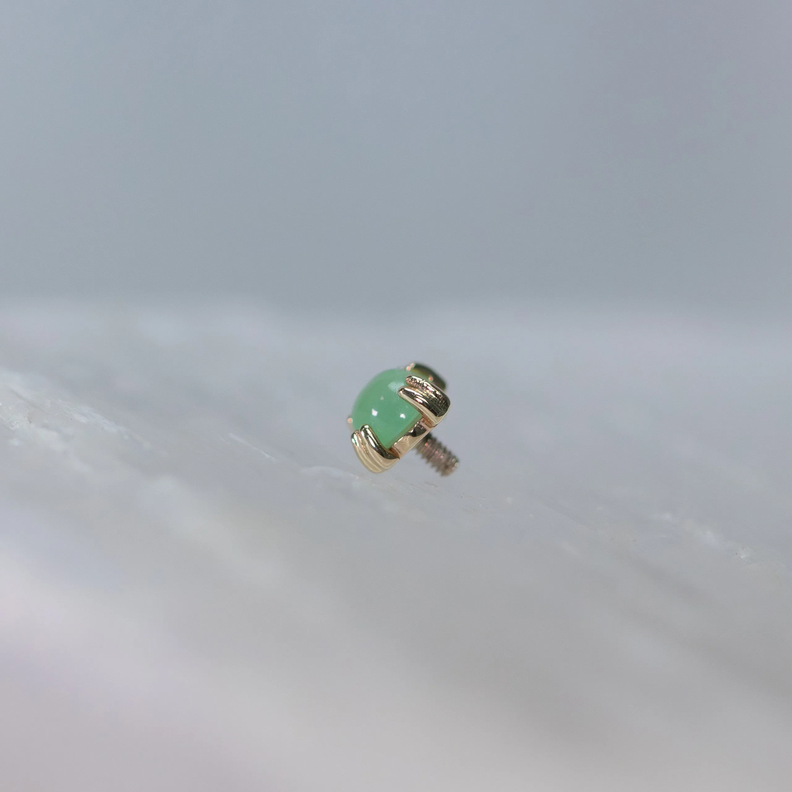 Cab Prong with Chrysoprase 18g/16g Threaded End