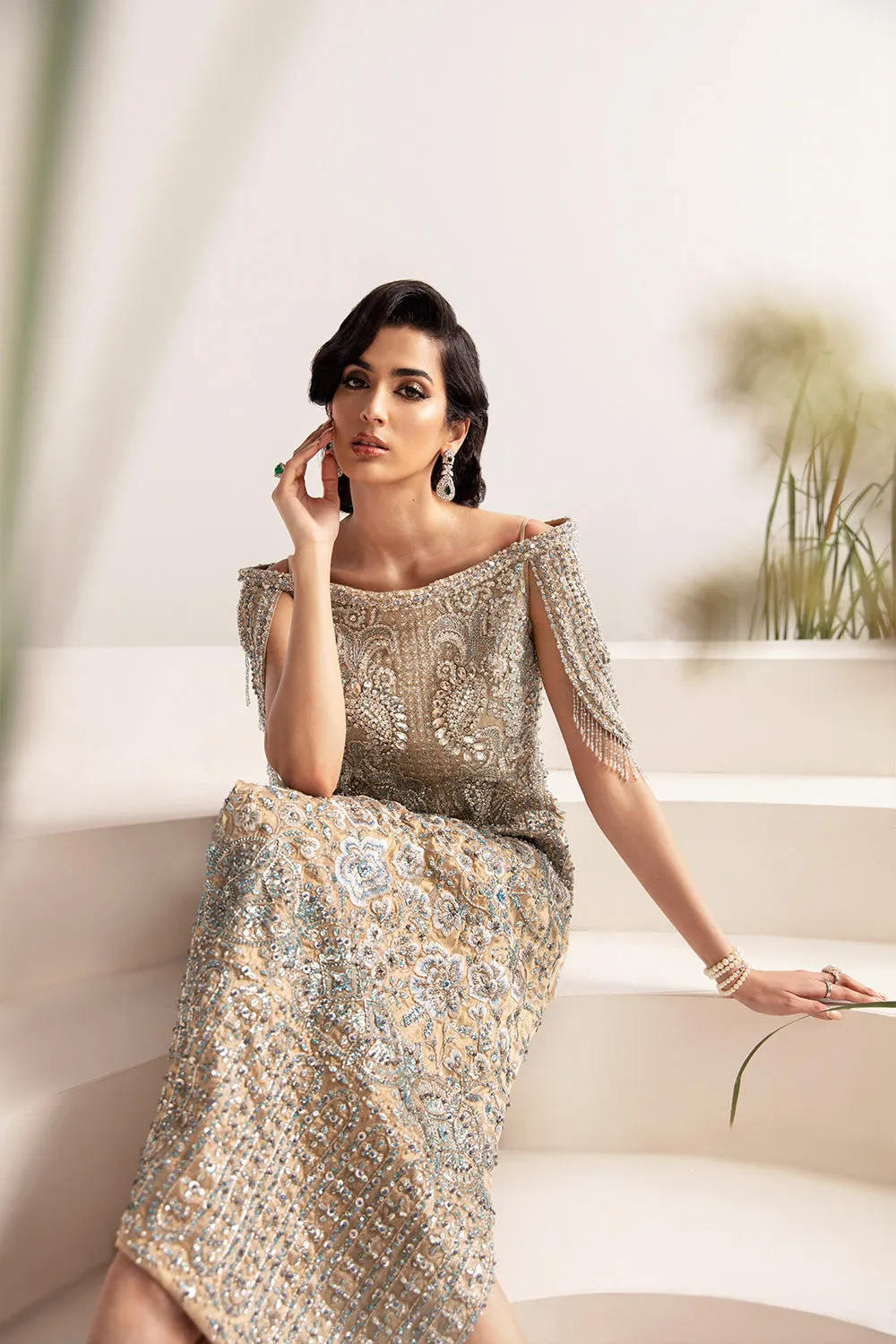 Classic Pakistani Wedding Dress in Kameez Trouser Style