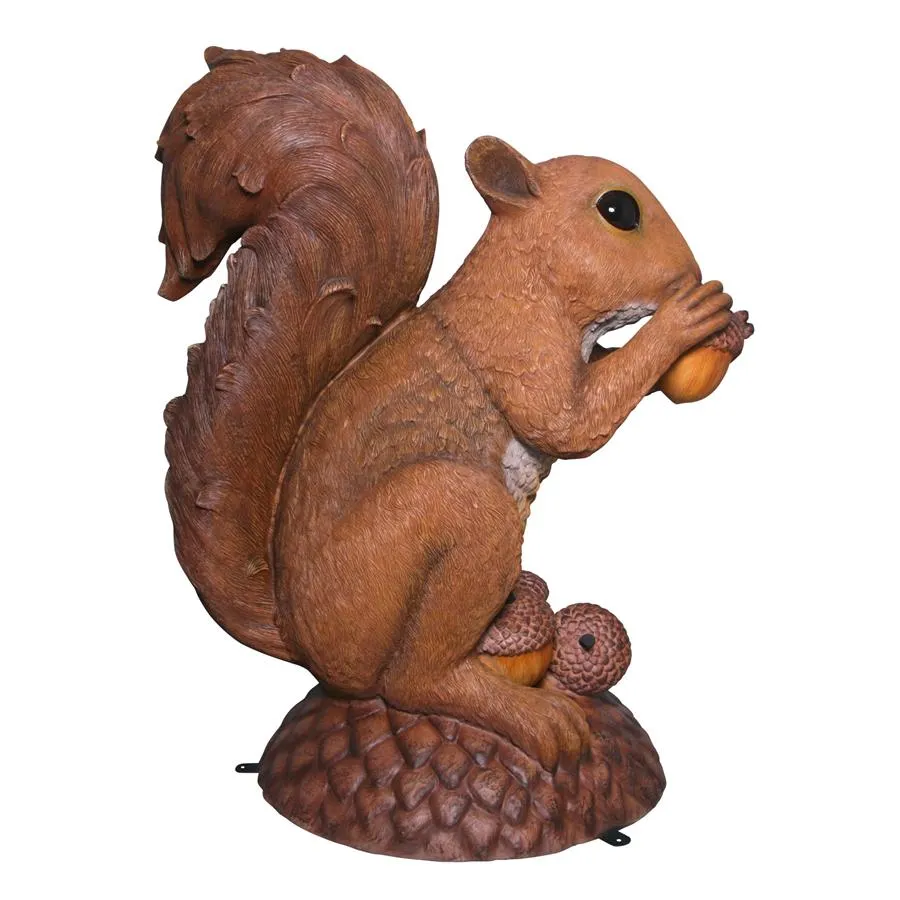 Design Toscano- Wirral the Enormous Squirrel Statue