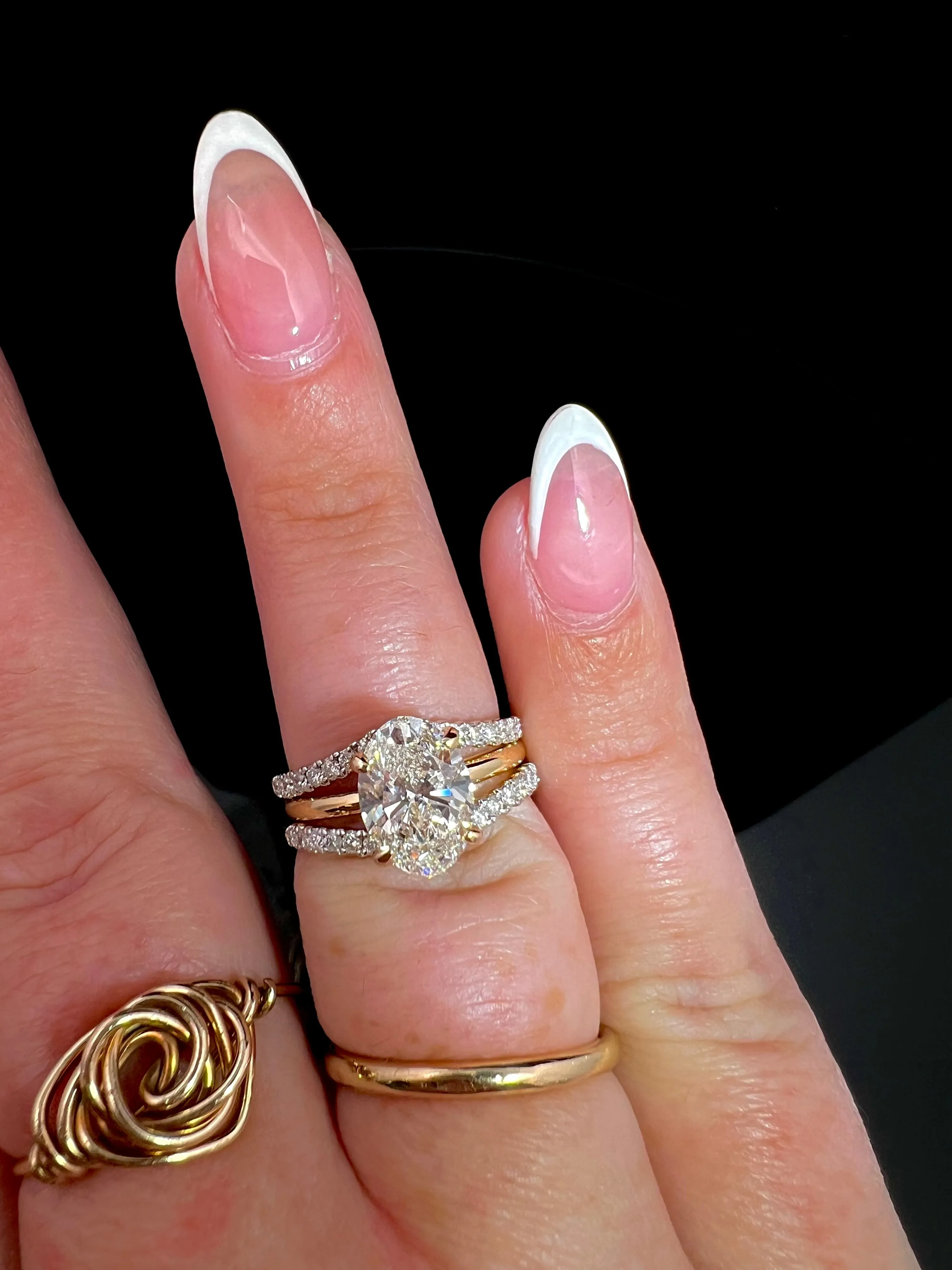 Diamond Contour Ring Enhancer