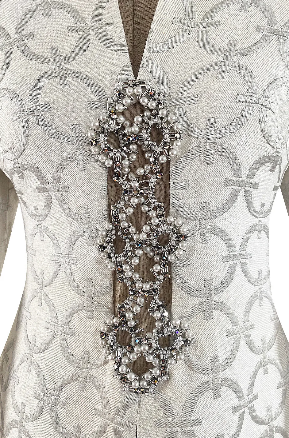 Fabulous 1960s Silver & White Brocade Tunic & Pant Set w Beaded Front Cut Out