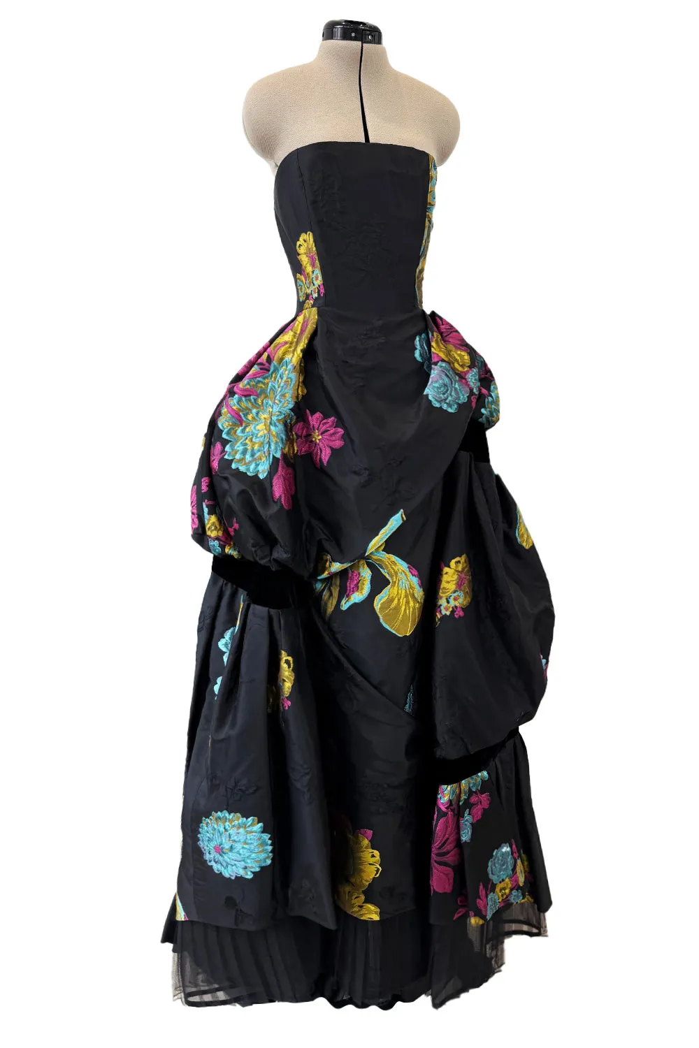 Fall 1999 Christian Lacroix Runway Strapless Floral Silk Brocade Dress