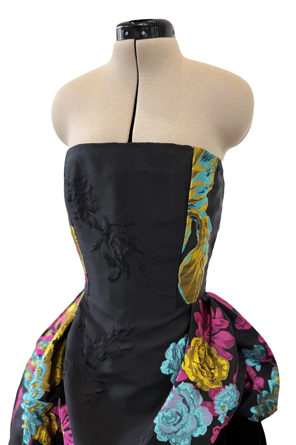 Fall 1999 Christian Lacroix Runway Strapless Floral Silk Brocade Dress