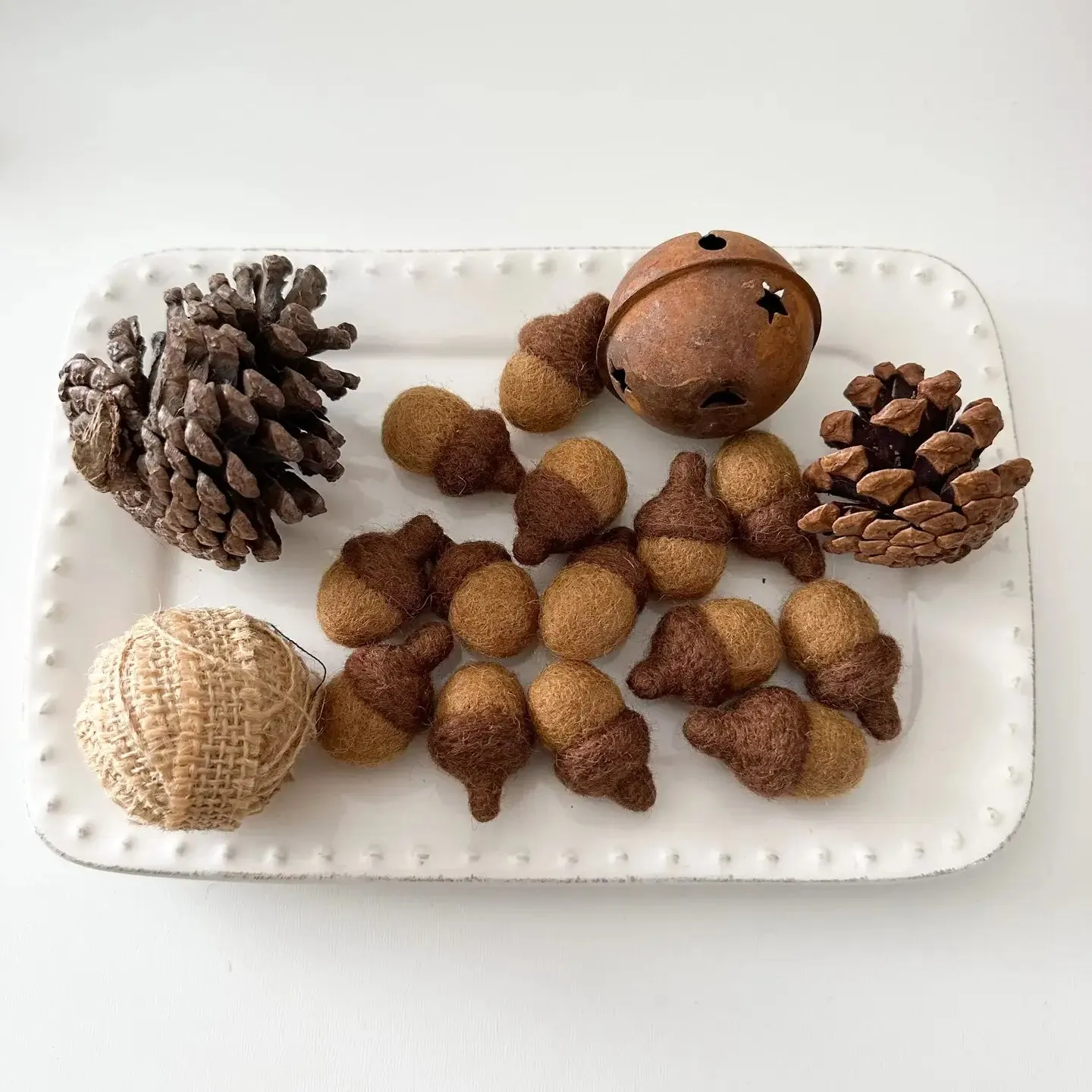 Felt Acorns