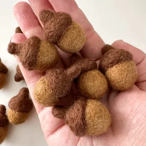 Felt Acorns