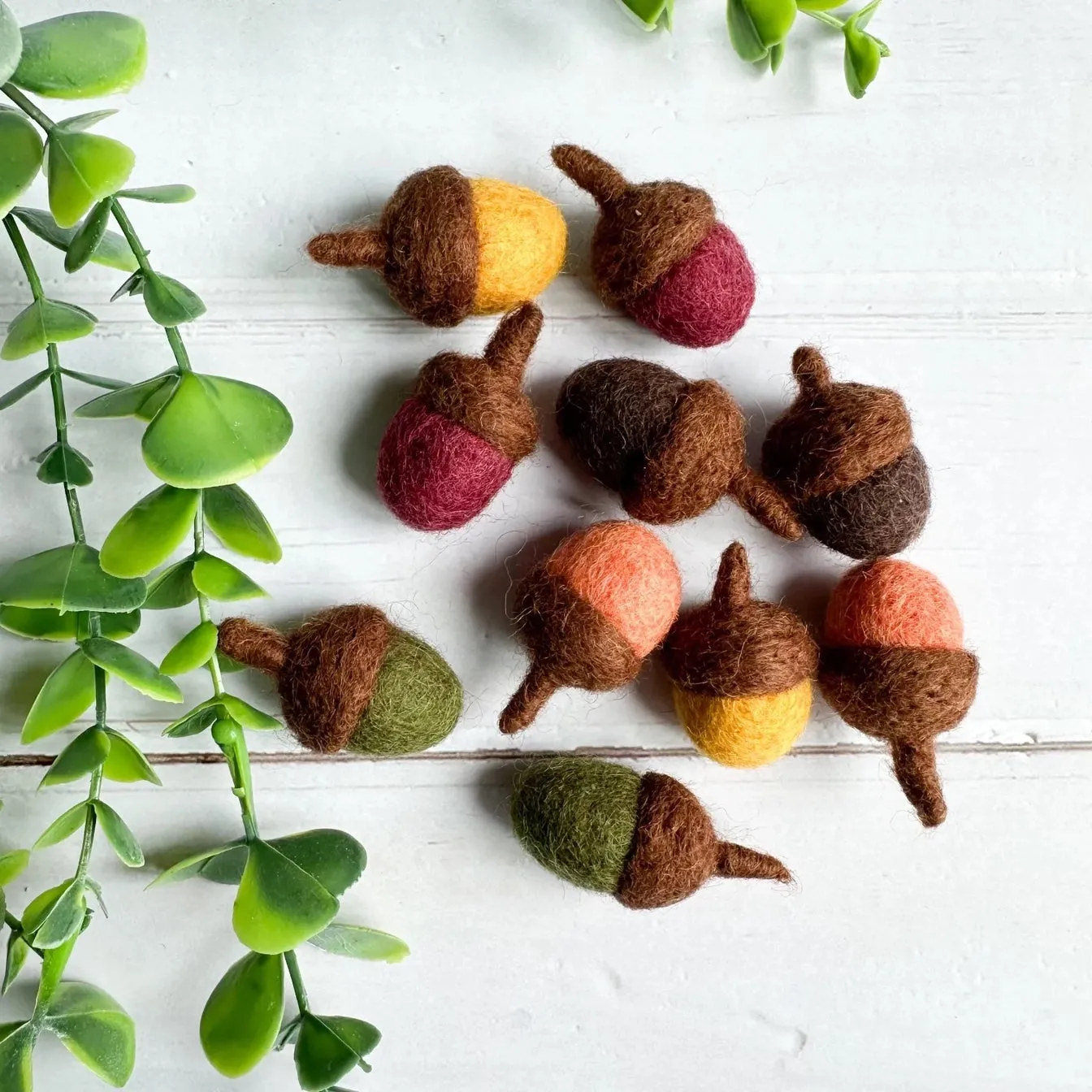Felt Acorns