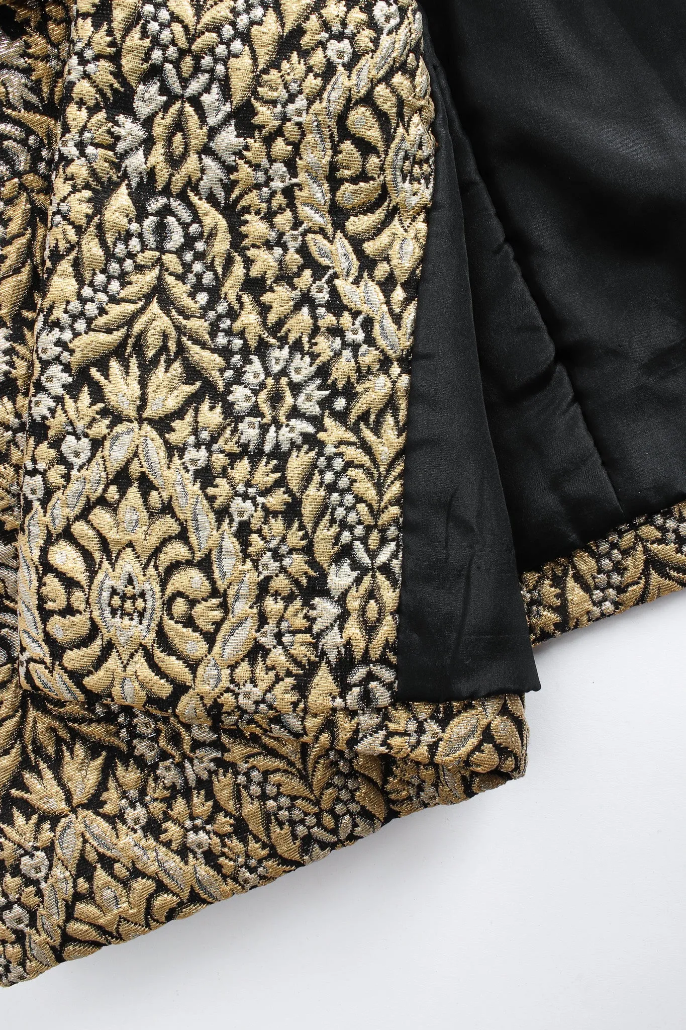 Fleur Foliage Brocade Peacoat