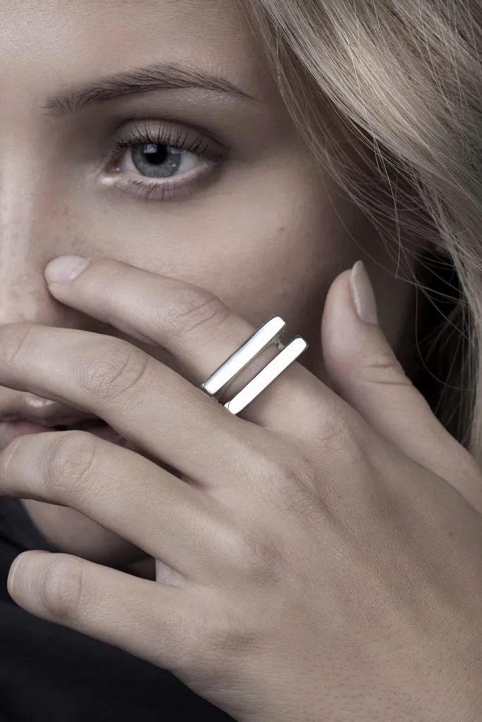 FUNDAMENT BAR RING