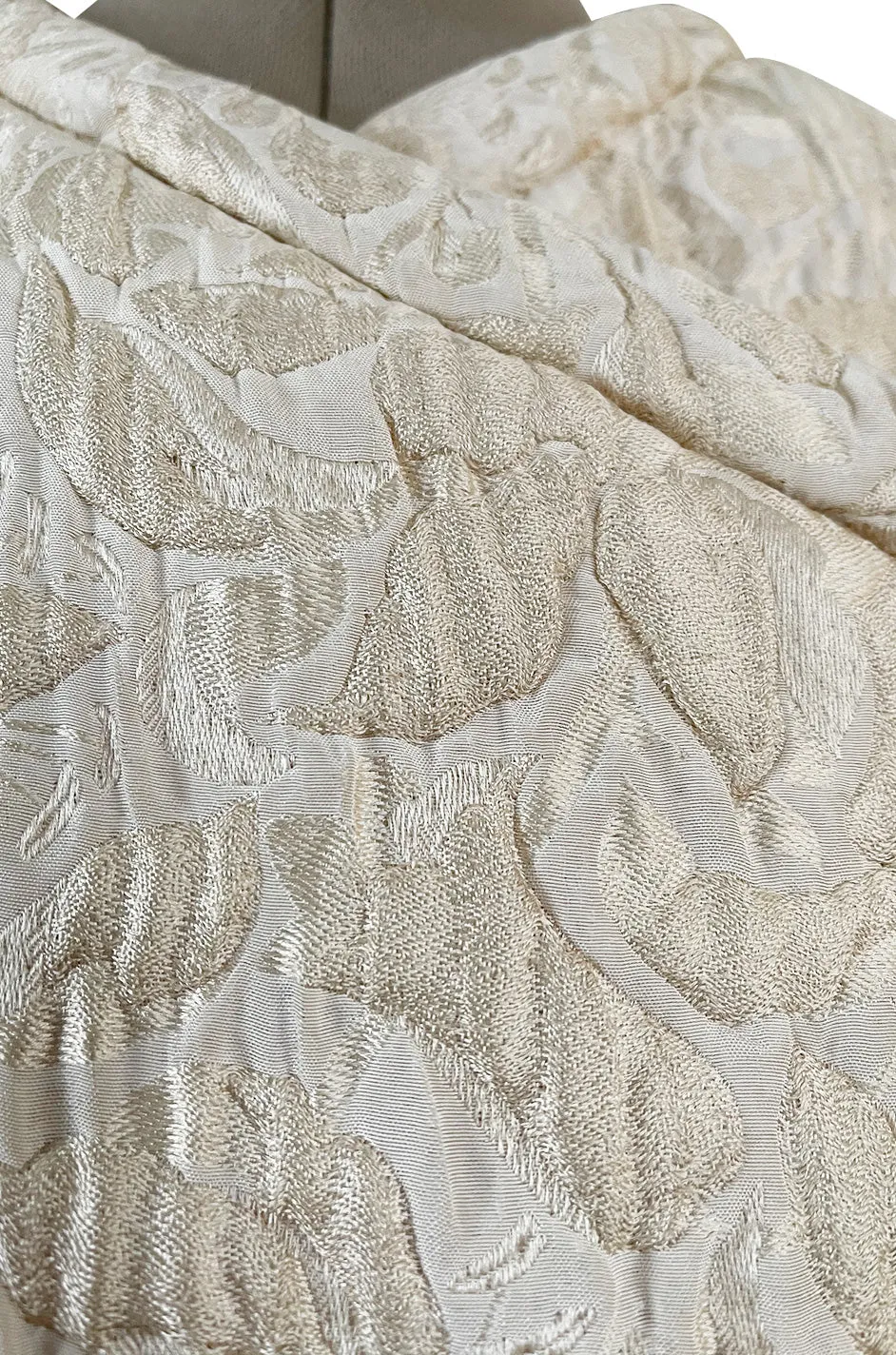 Gorgeous Fall 1965 Nina Ricci Haute Couture Ivory Silk  Brocade Coat w Soft Sheepskin Lining