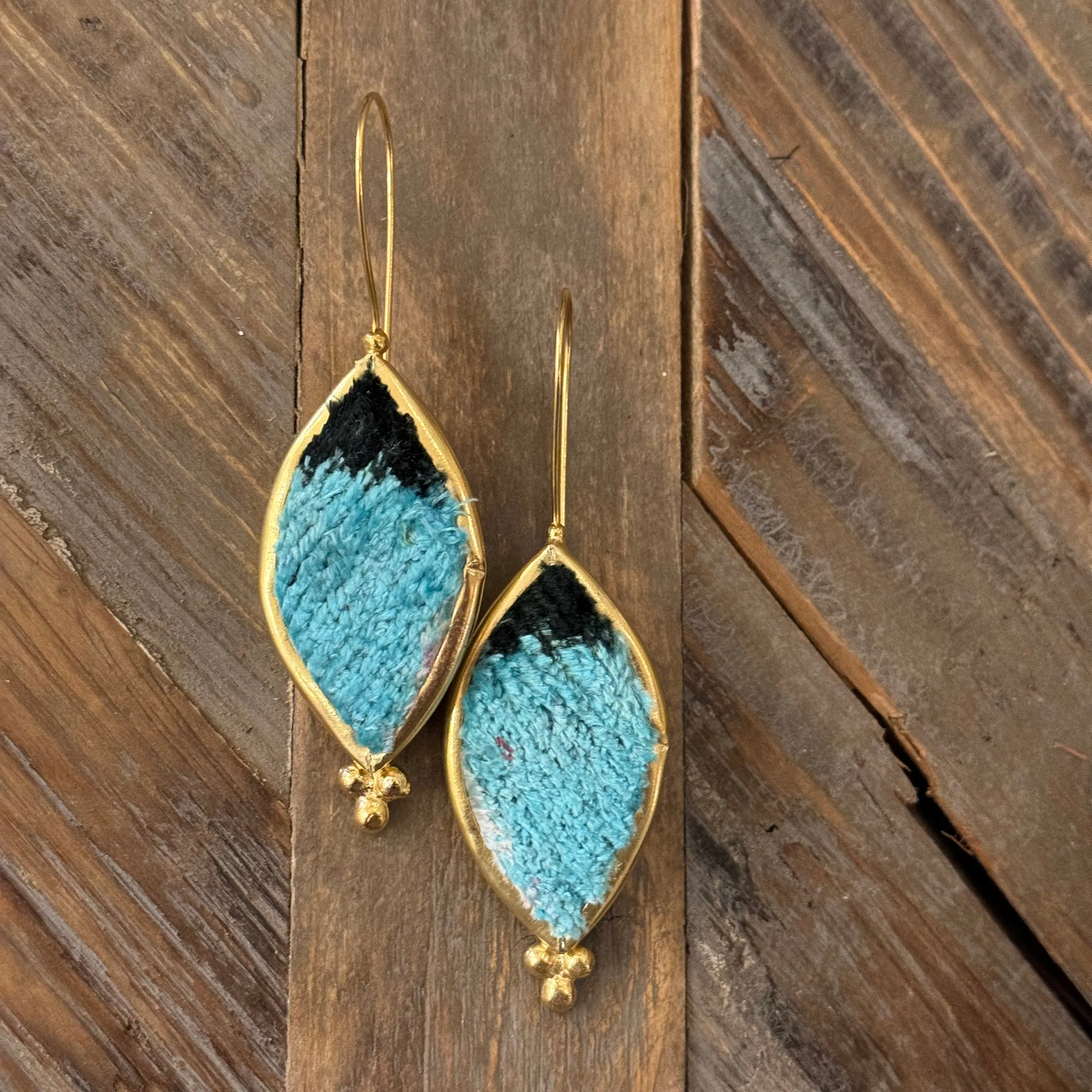 Hand Crafted Ottoman Vintage Textile Earrings - Oval Diamond