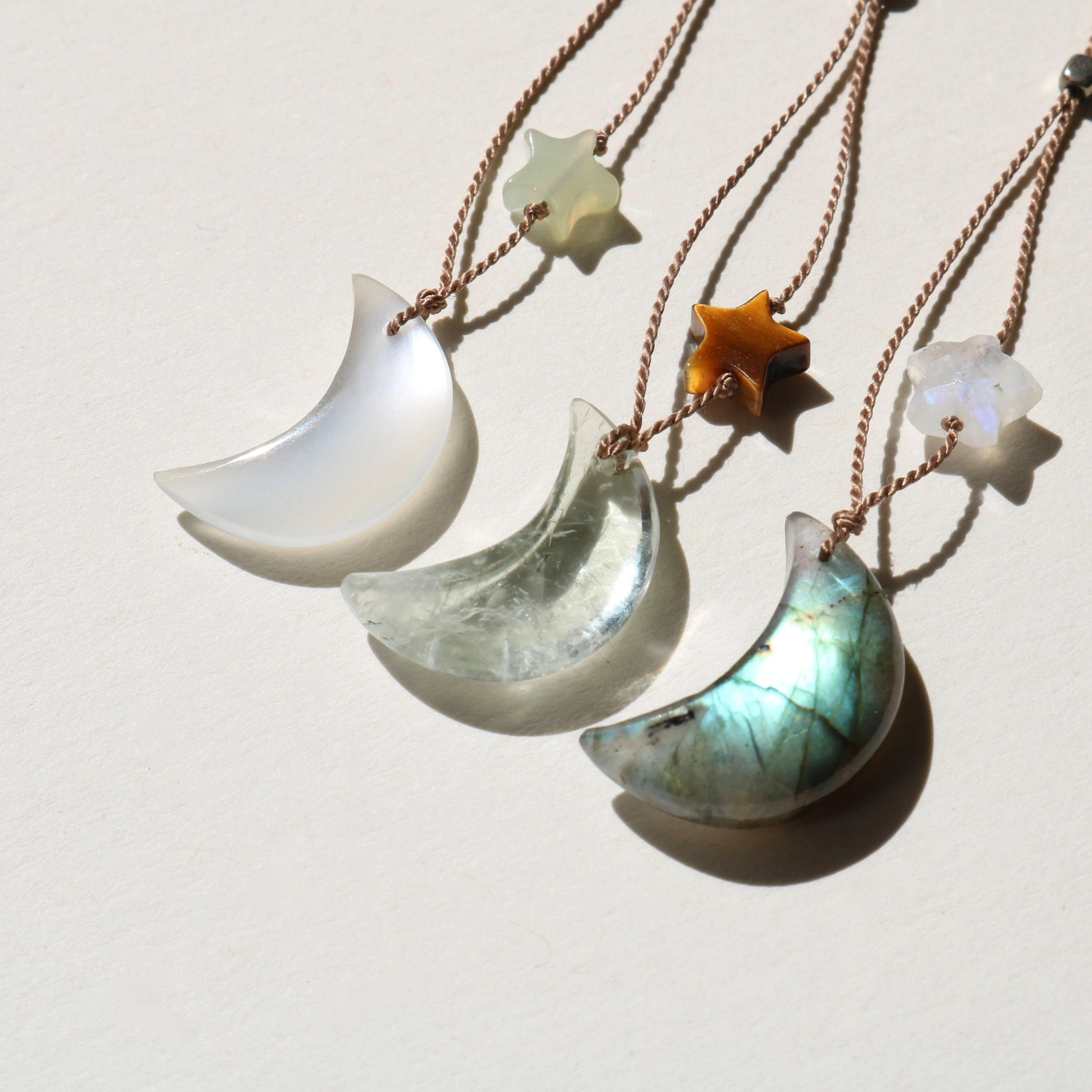 LABRADORITE MOON