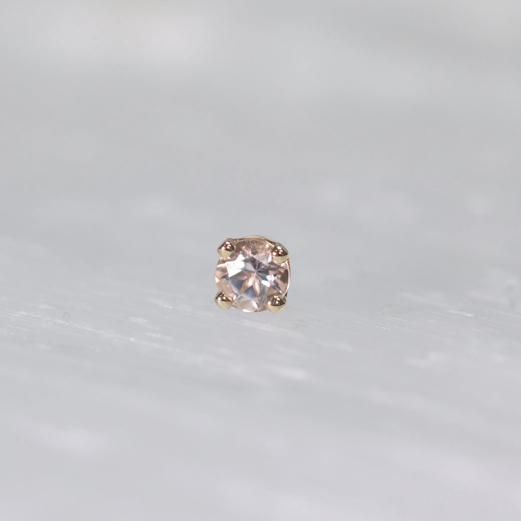 Morganite Prong Threadless End