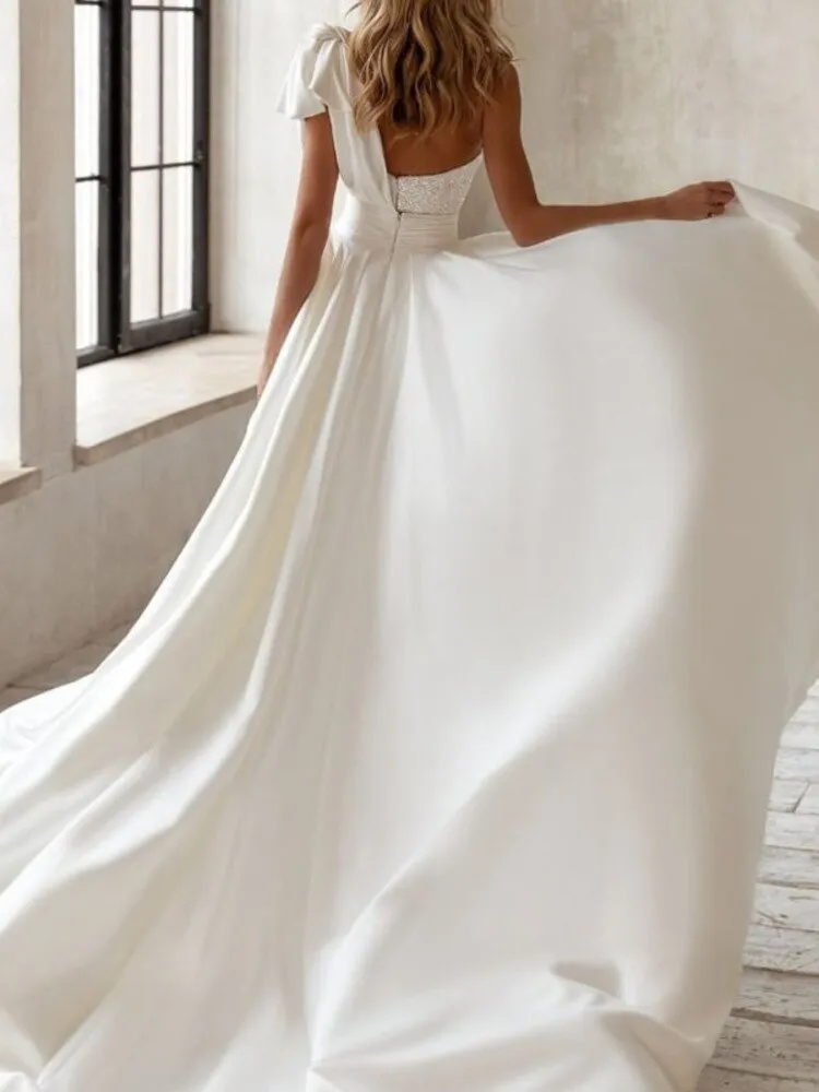Mozision One Shoulder Lace Strapless Dress