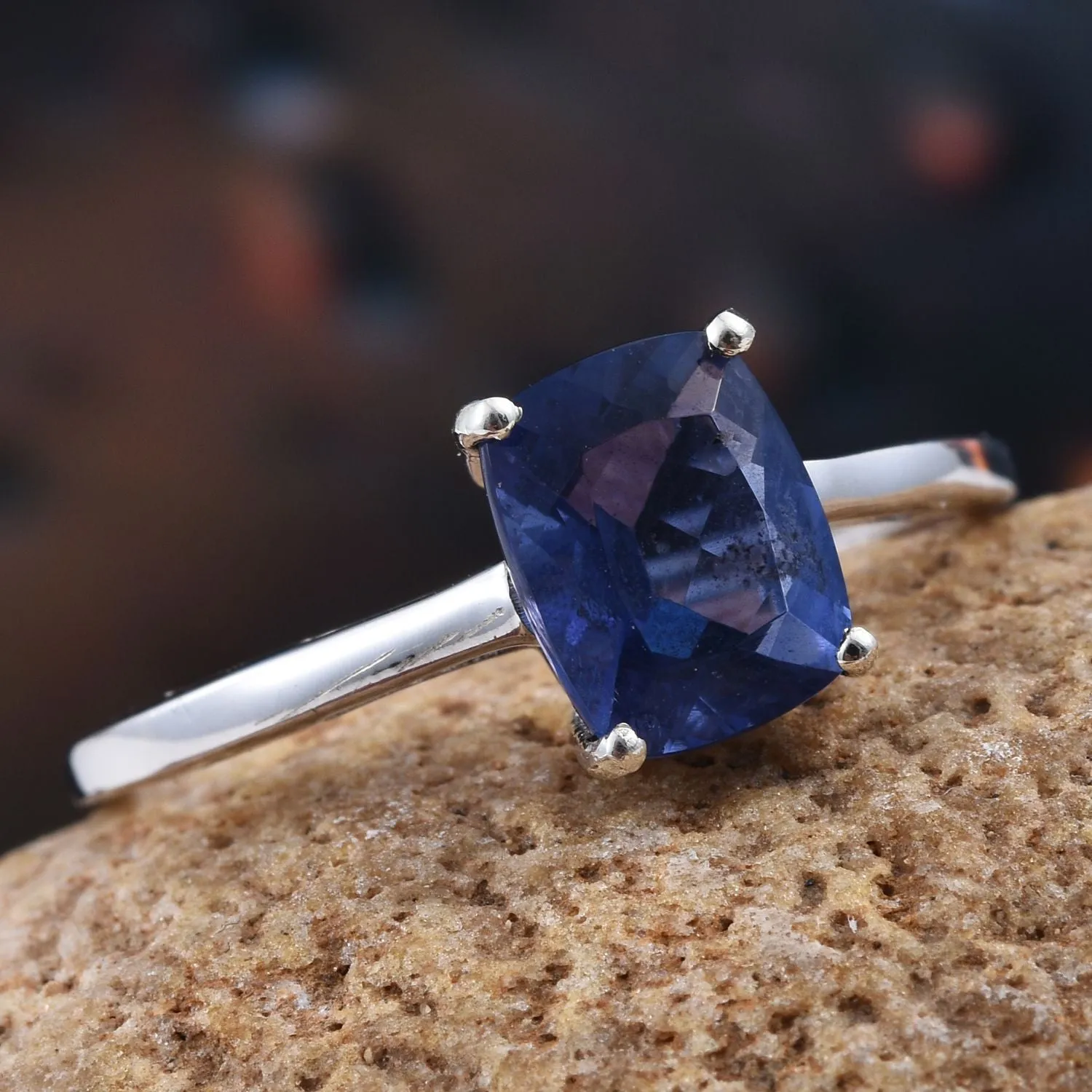 Platinum over Sterling Silver Color Change Fluorite Solitaire Ring (Size 9 Only)