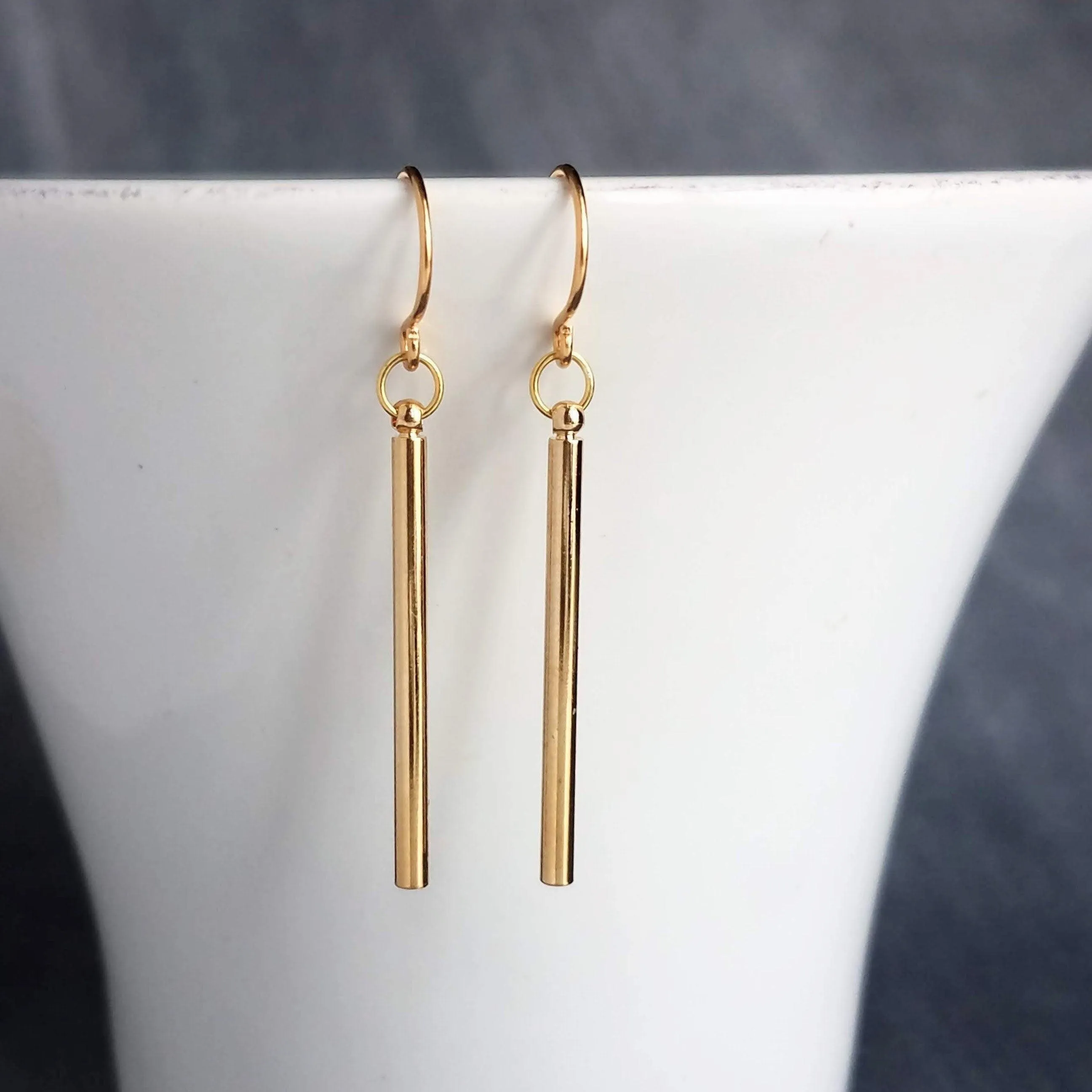 Short Gold Bar Earrings, gold line earrings, gold stick earrings, tube earring small thin gold earrings straight line skinny cylinder