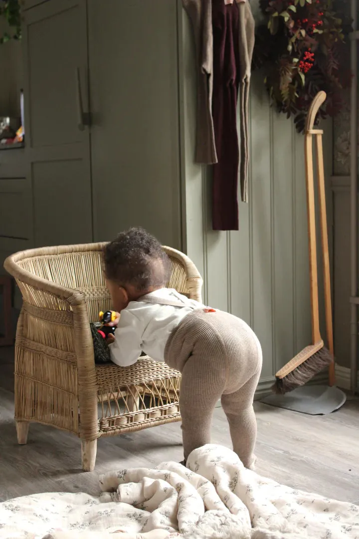 Silly Silas Footed Tights - Peanut Blend