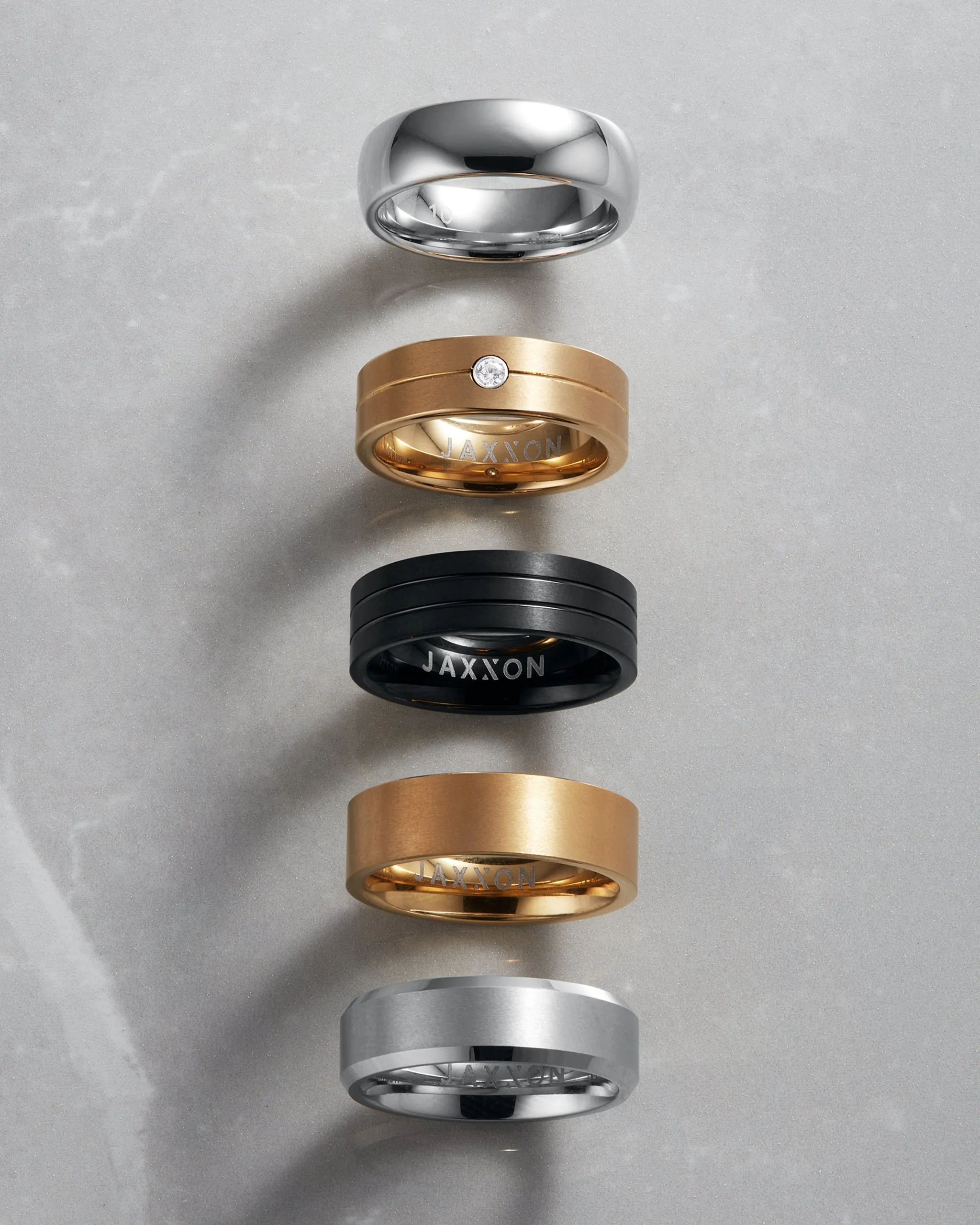Single Stone Comfort Fit Wedding Band - 7mm