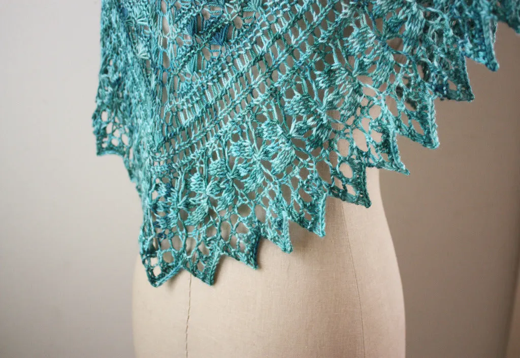 Soleil Lace Shawlette Knitting Pattern