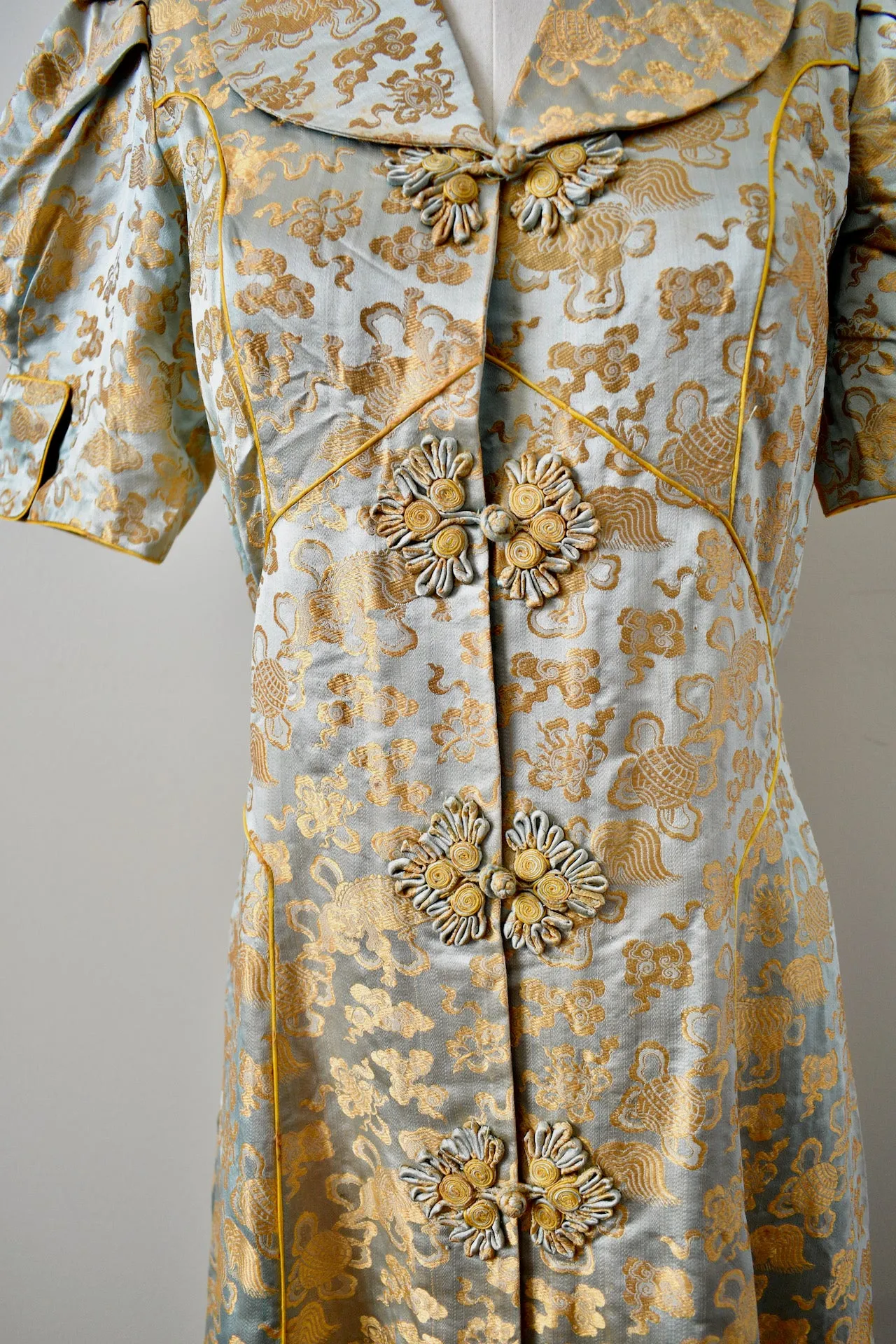 Vintage 1930 Silk Brocade Coat