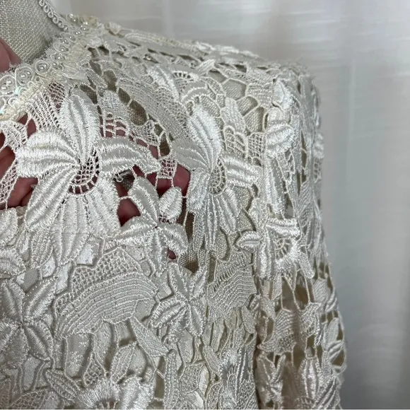 Vintage 80’s long sleeve lace top dress