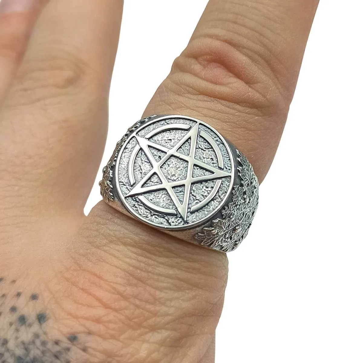 Wiccan pentacle signet silver ring
