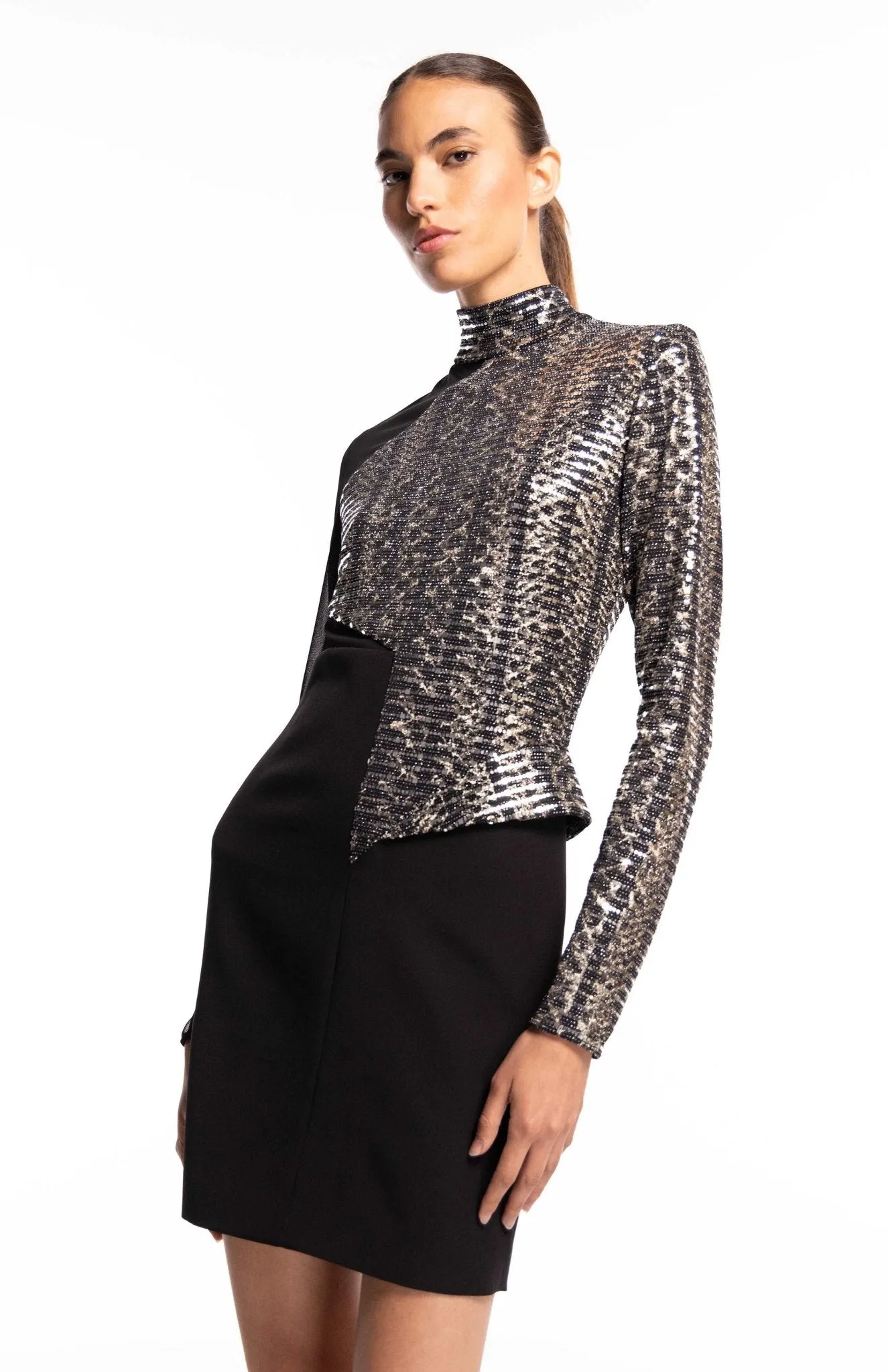 Xenopi | Fiercely Glamorous: Mini Cocktail Dress